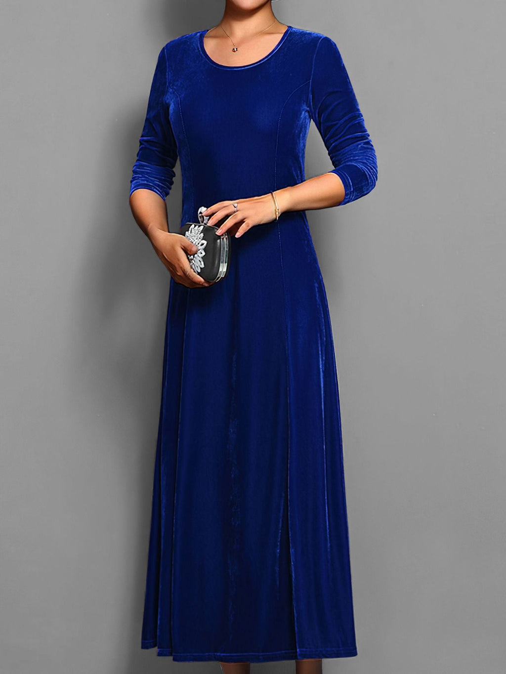 Women's Long Velvet Dress – A-Line Fit, Elegant 3/4 Sleeves