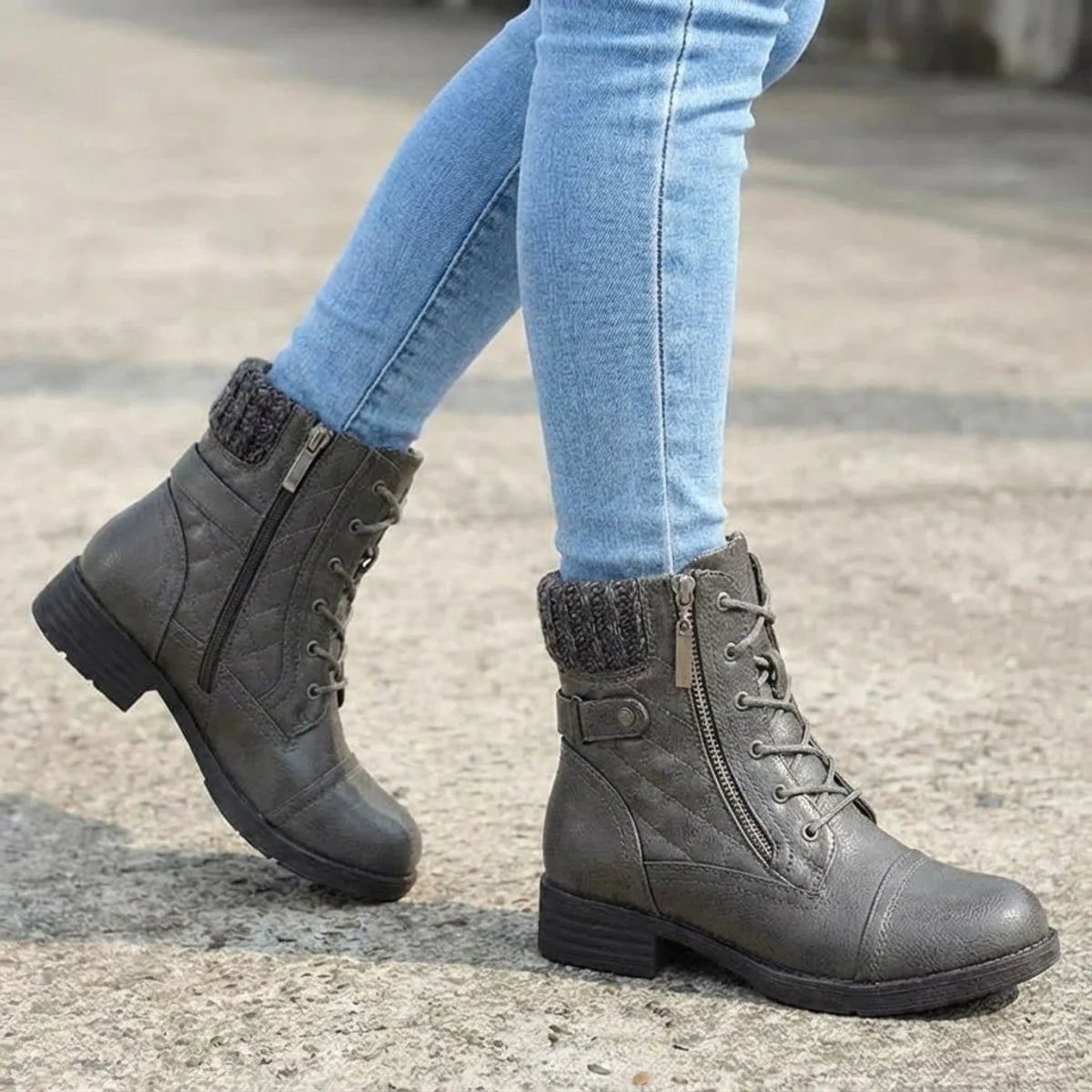 Women's Quilted Ankle Boots - Laces and practical side zip