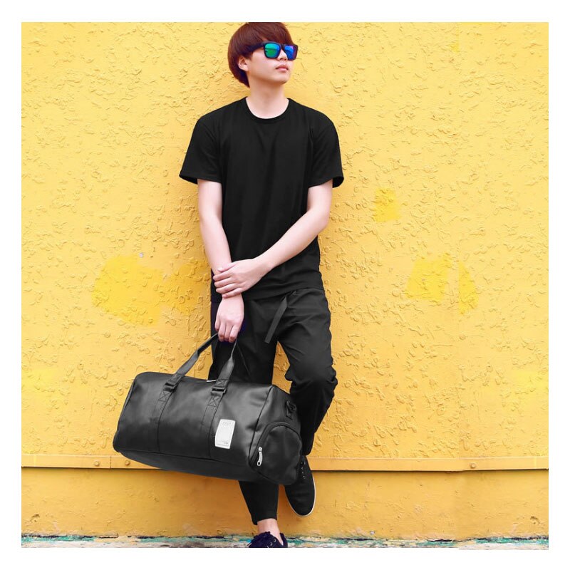Men's Sports Bag – Large Practical and Stylish Gym Bag