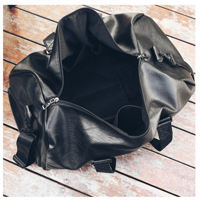 Men's Sports Bag – Large Practical and Stylish Gym Bag
