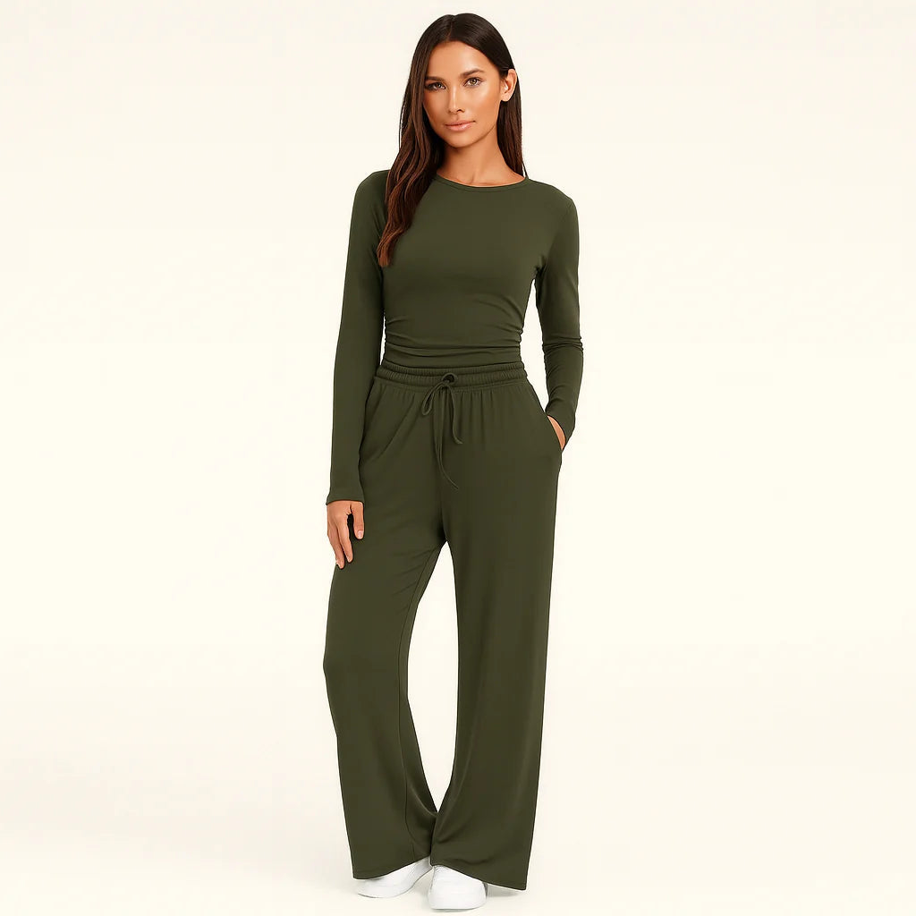 Women's Two-Piece Set - High-Waisted Wide-Leg Trousers & Long-Sleeved Top