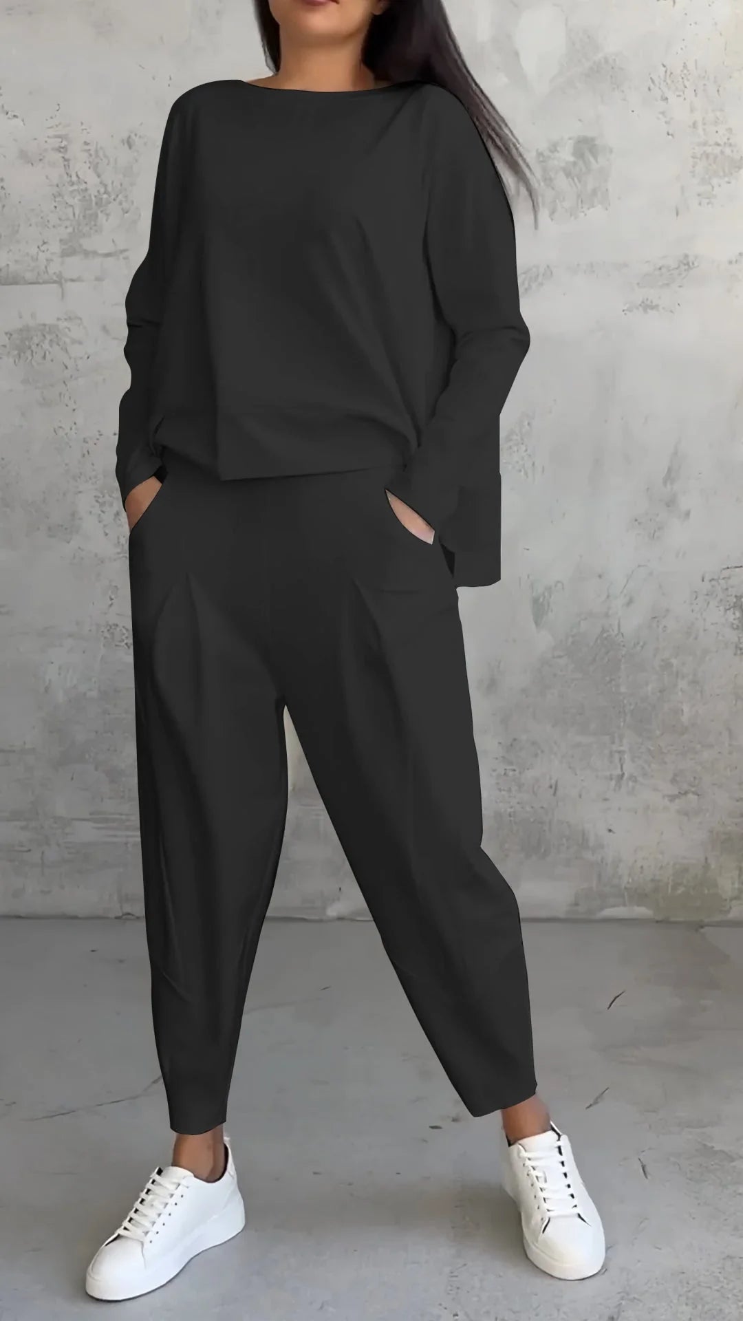 Women's Two-Piece Set - Long-Sleeved Top & Tapered Trousers