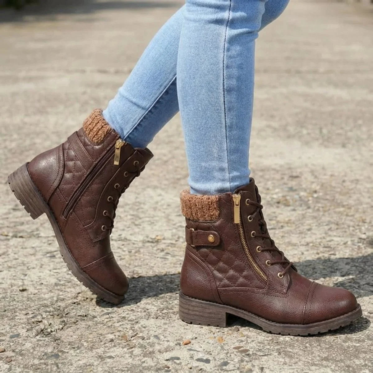 Women's Quilted Ankle Boots - Laces and practical side zip