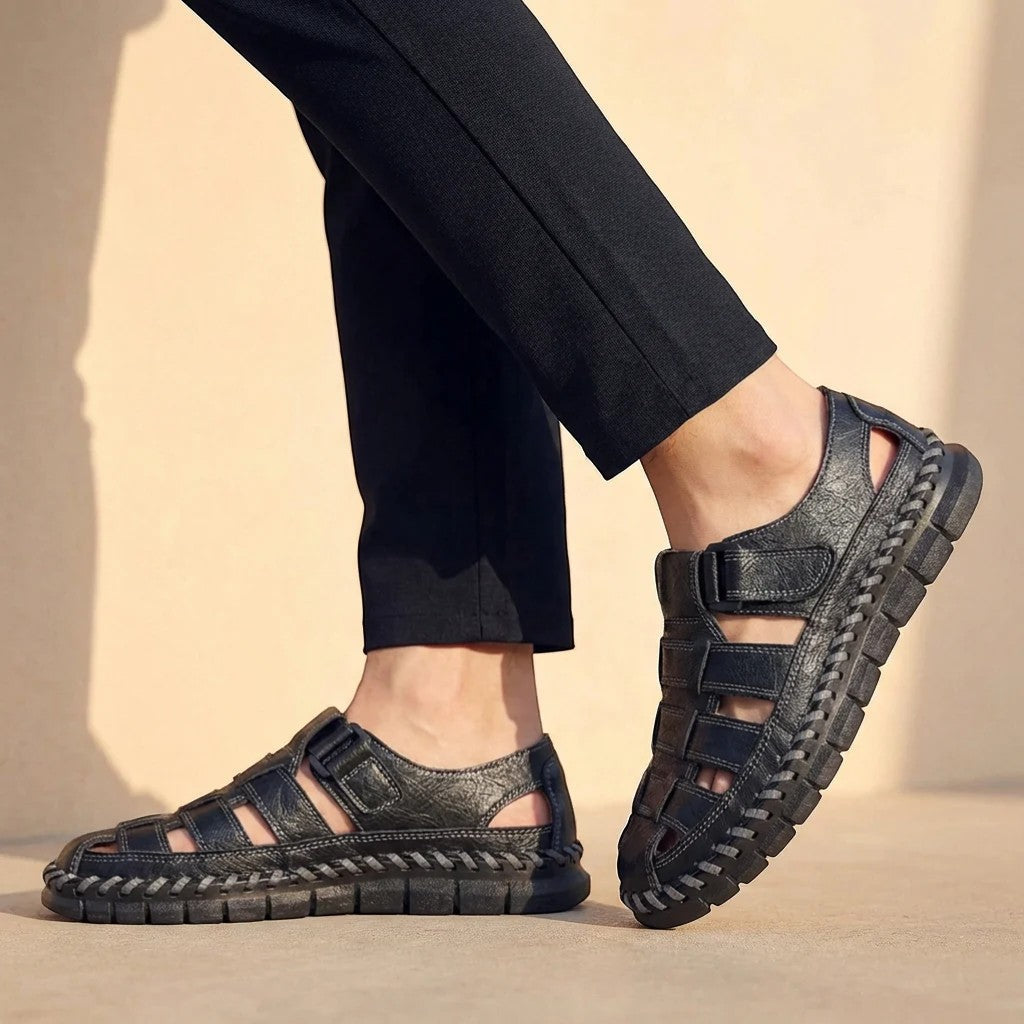 Men's cowhide leather sandals – Closed, fitted cut