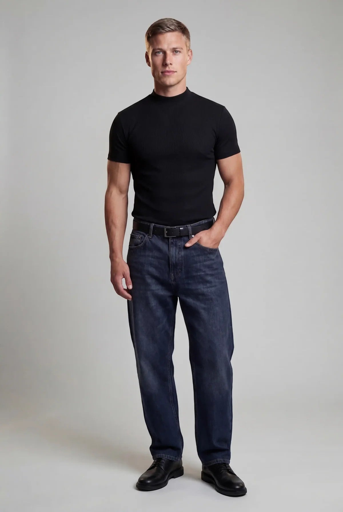 Men's Fitted Stretch T-Shirt – Slim Fit Ribbed Neck