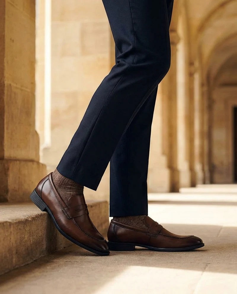 Men's leather loafers – Pointed toe, laceless