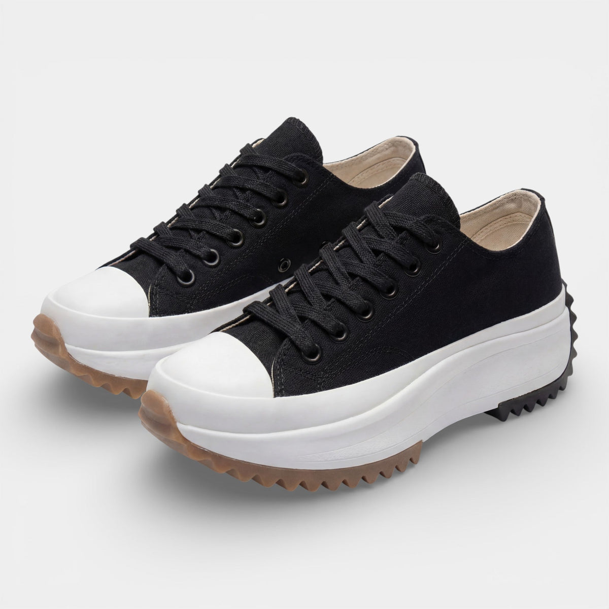 Women's canvas platform sneakers – Cushioned lace-up fit