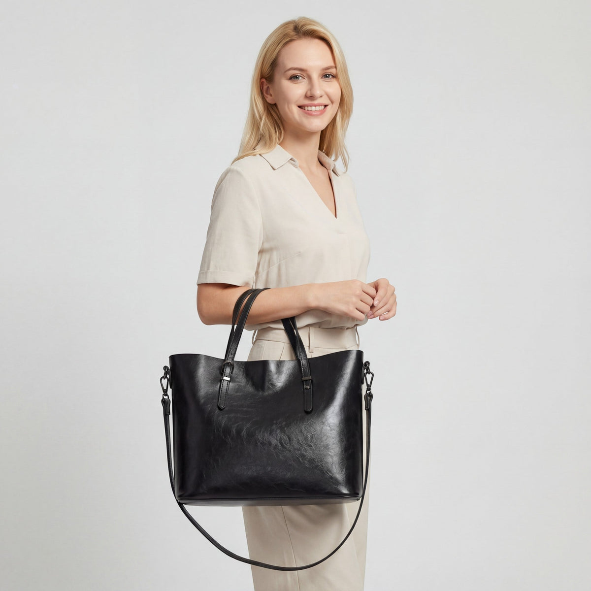 Women's smooth leather tote bag – Large capacity