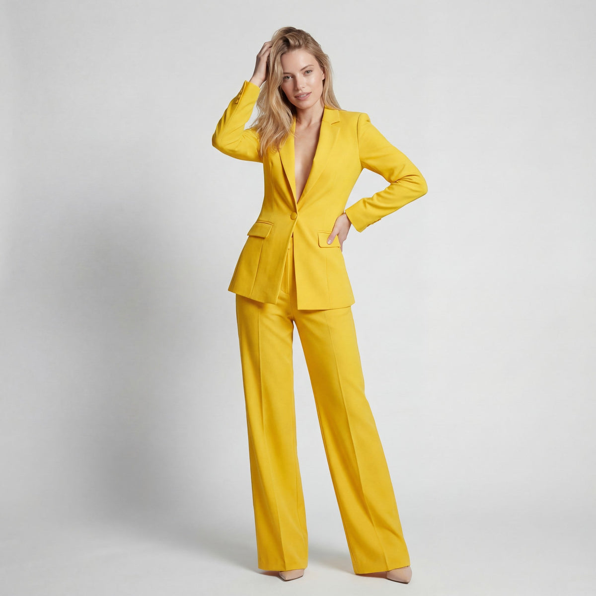 Calder Mayne | Women's Suit Set