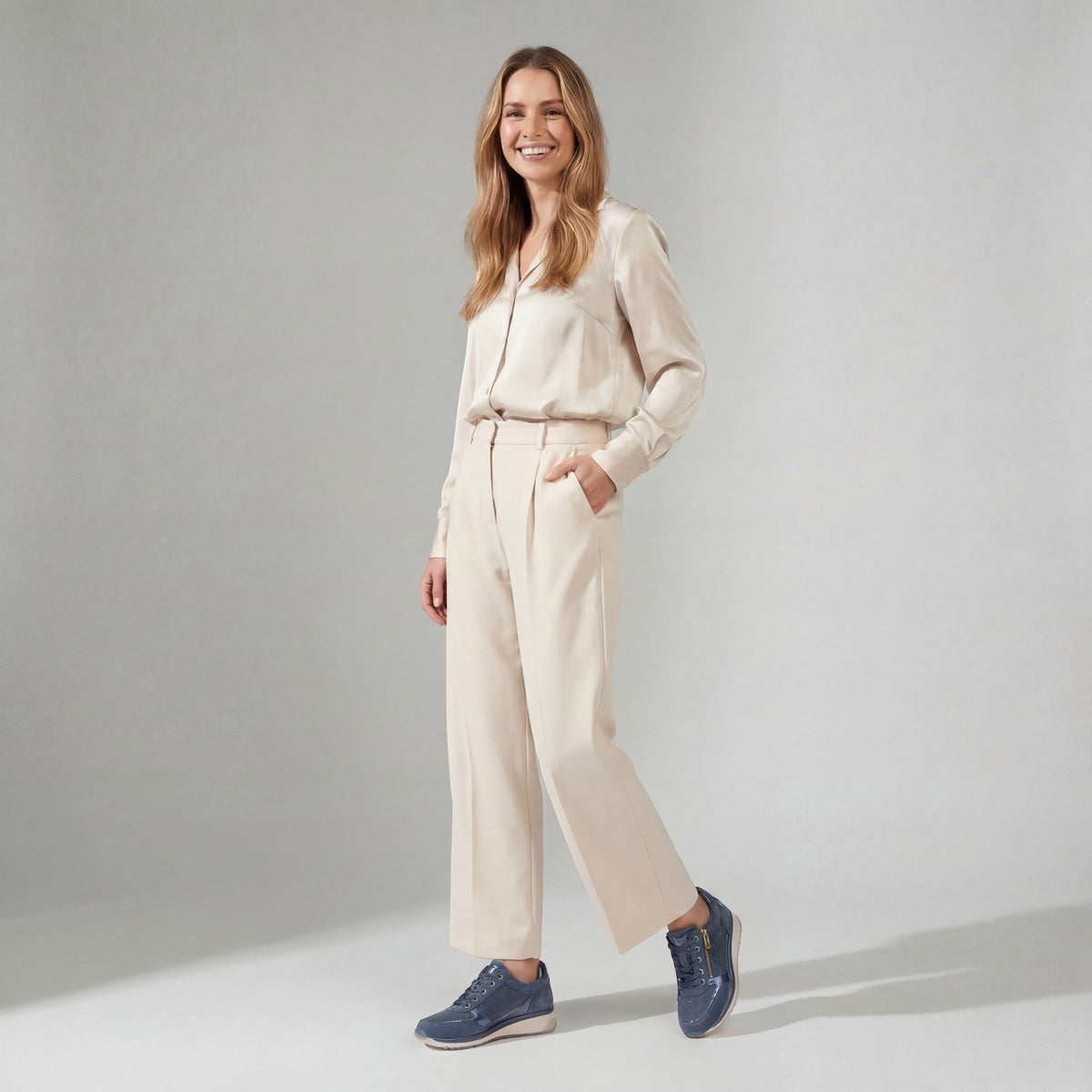 Calder Mayne | Women's Leather Platform Sneakers