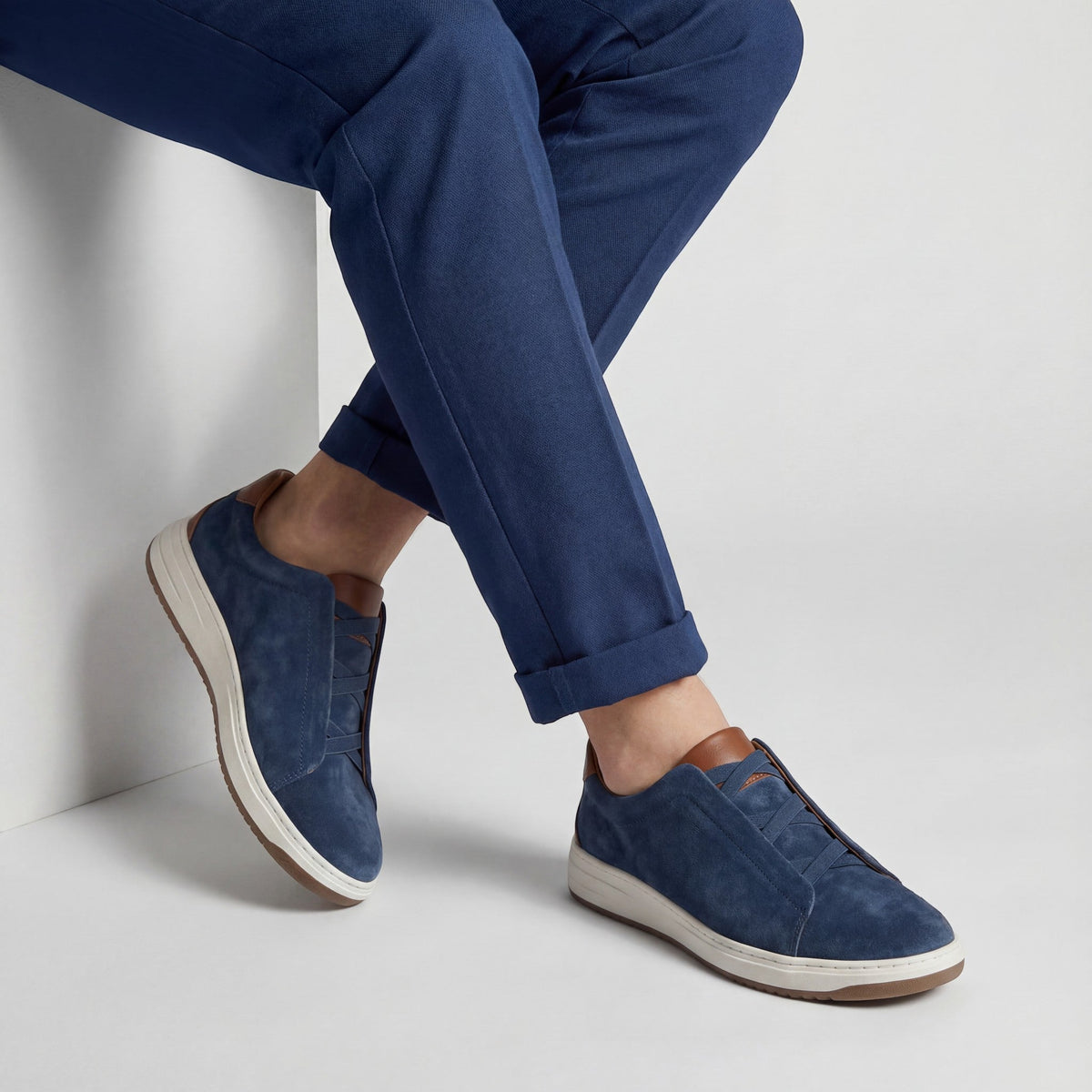 Calder Mayne | Men's Casual Suede Sneakers