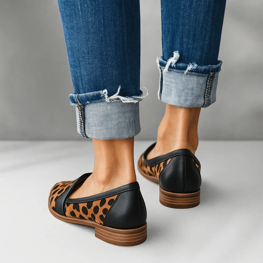 Calder Mayne | Women's Suede Pointed Toe Wedge Loafers