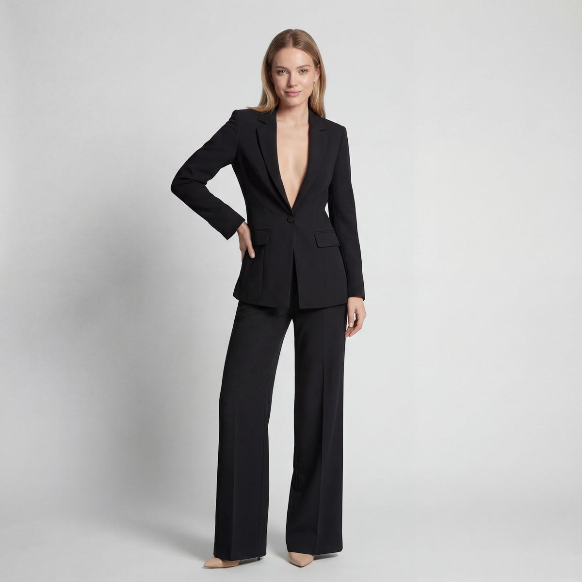 Calder Mayne | Women's Suit Set