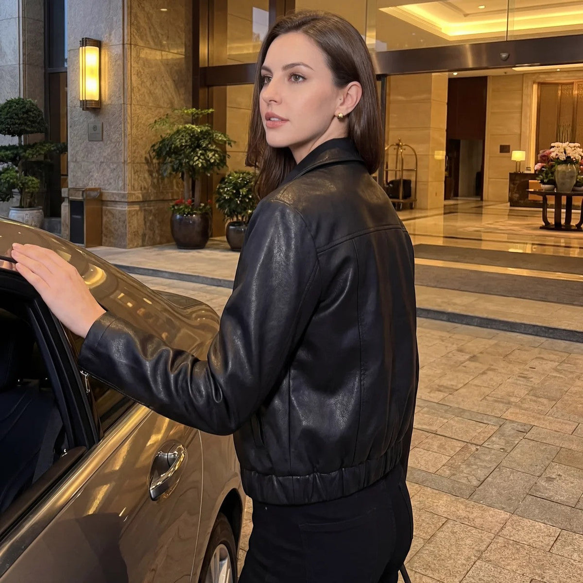 Women's matte leather jacket – Relaxed short fit