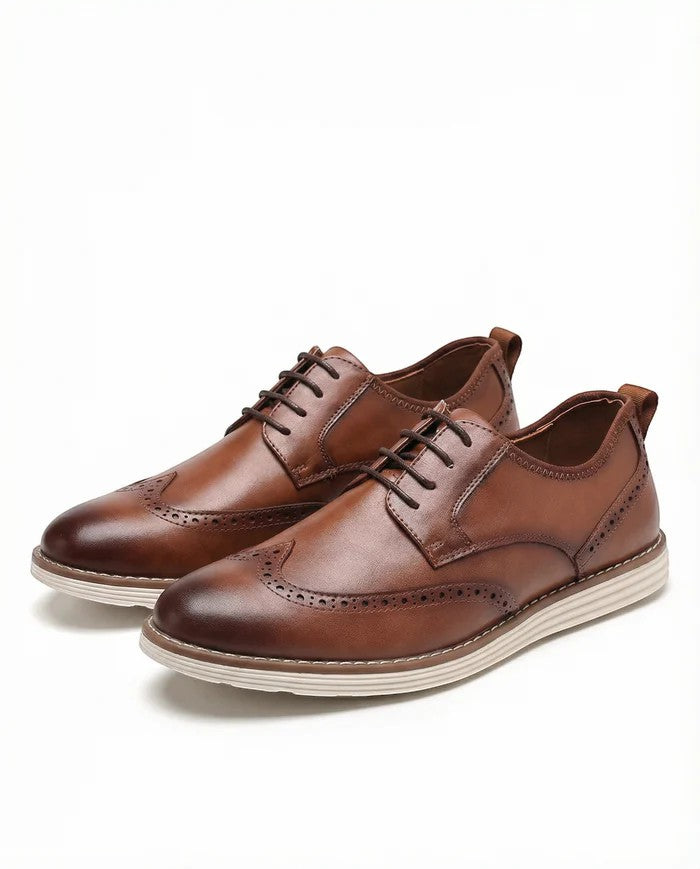 Men's laceless leather shoes – Round toe structured cut