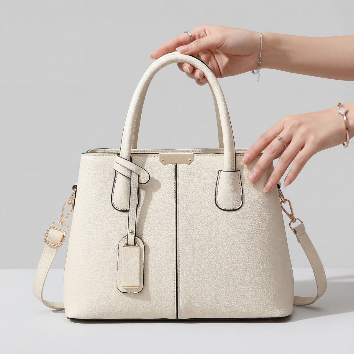Calder Mayne | Structured leather tote bag for women