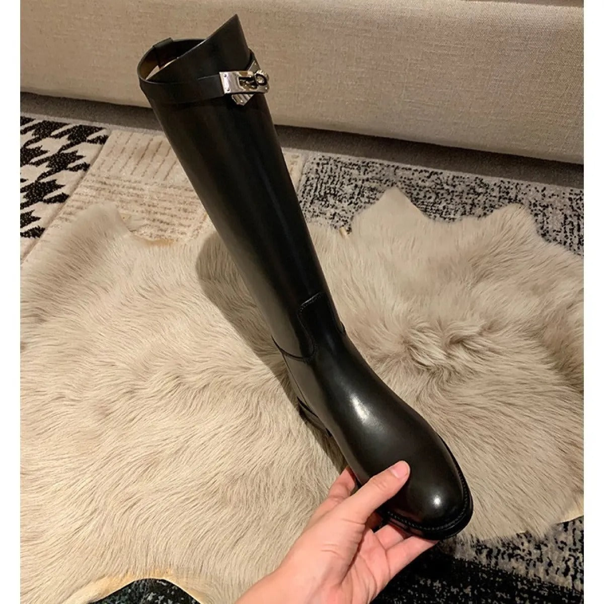 Women's Tall Minimalist Boot - Long shaft, round toe, casual style