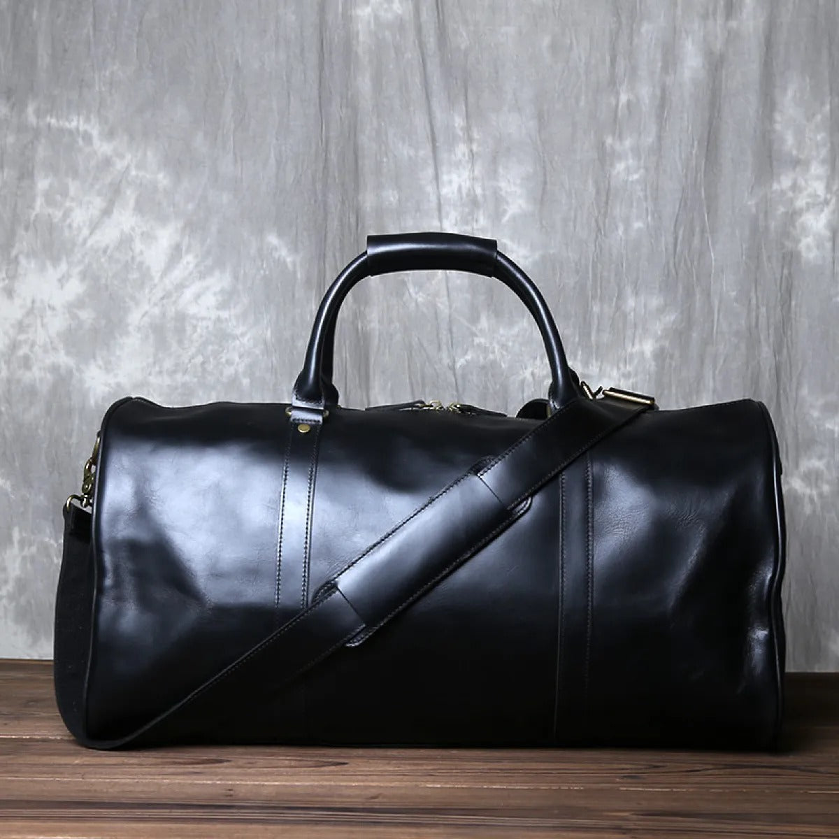 Men's Genuine Leather Travel Bag – Cylindrical Duffle Bag