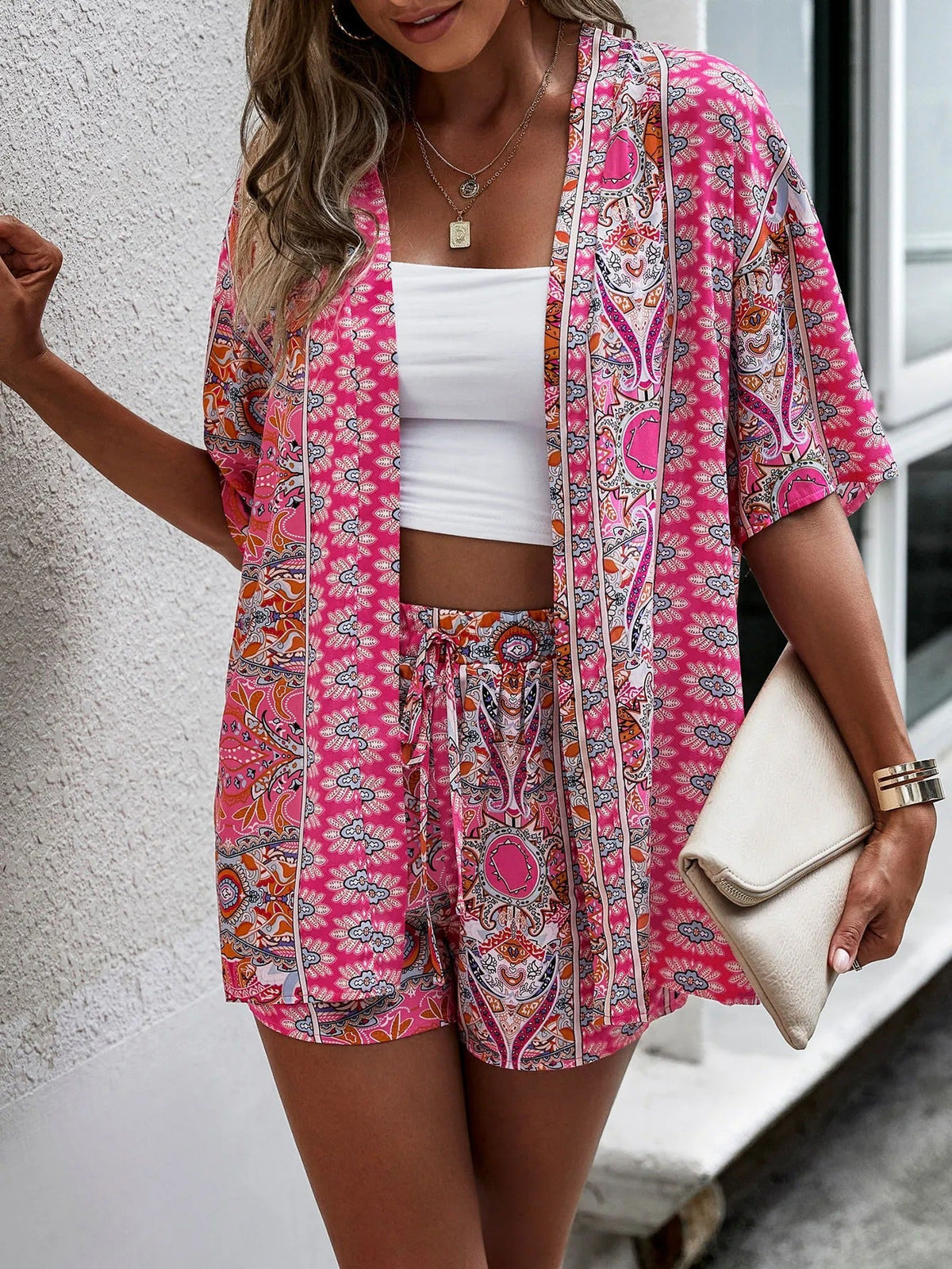 Women's Two-Piece Floral Set – Short-Sleeve Kimono & Drawstring Shorts