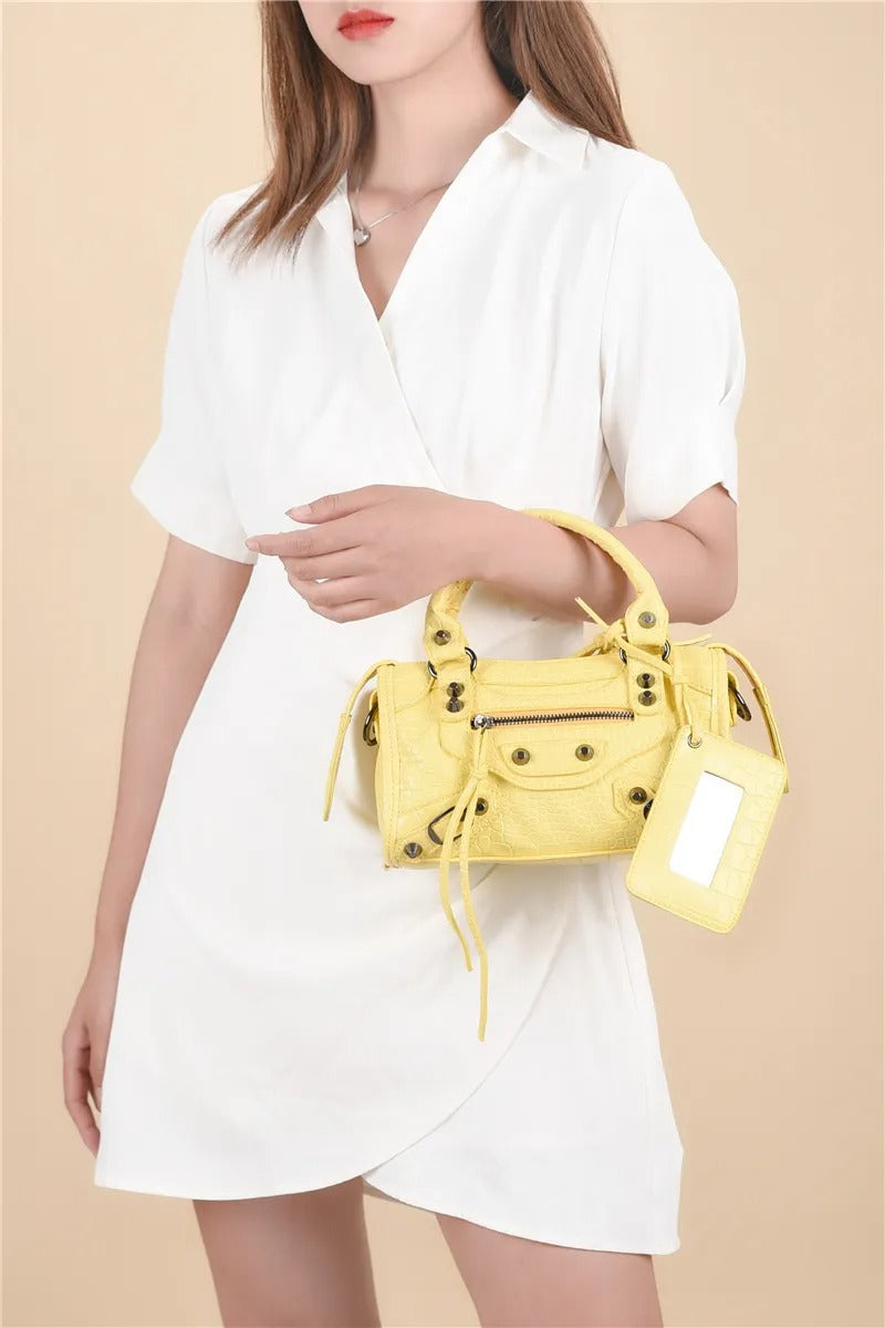 Women's Large Capacity Handbag – Textured Embossed Material