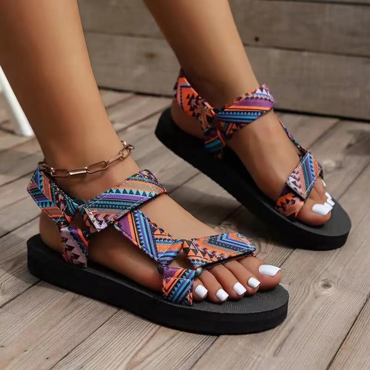 Flat Women's Sandals – Crossed Straps Textured Fabric Open Toe