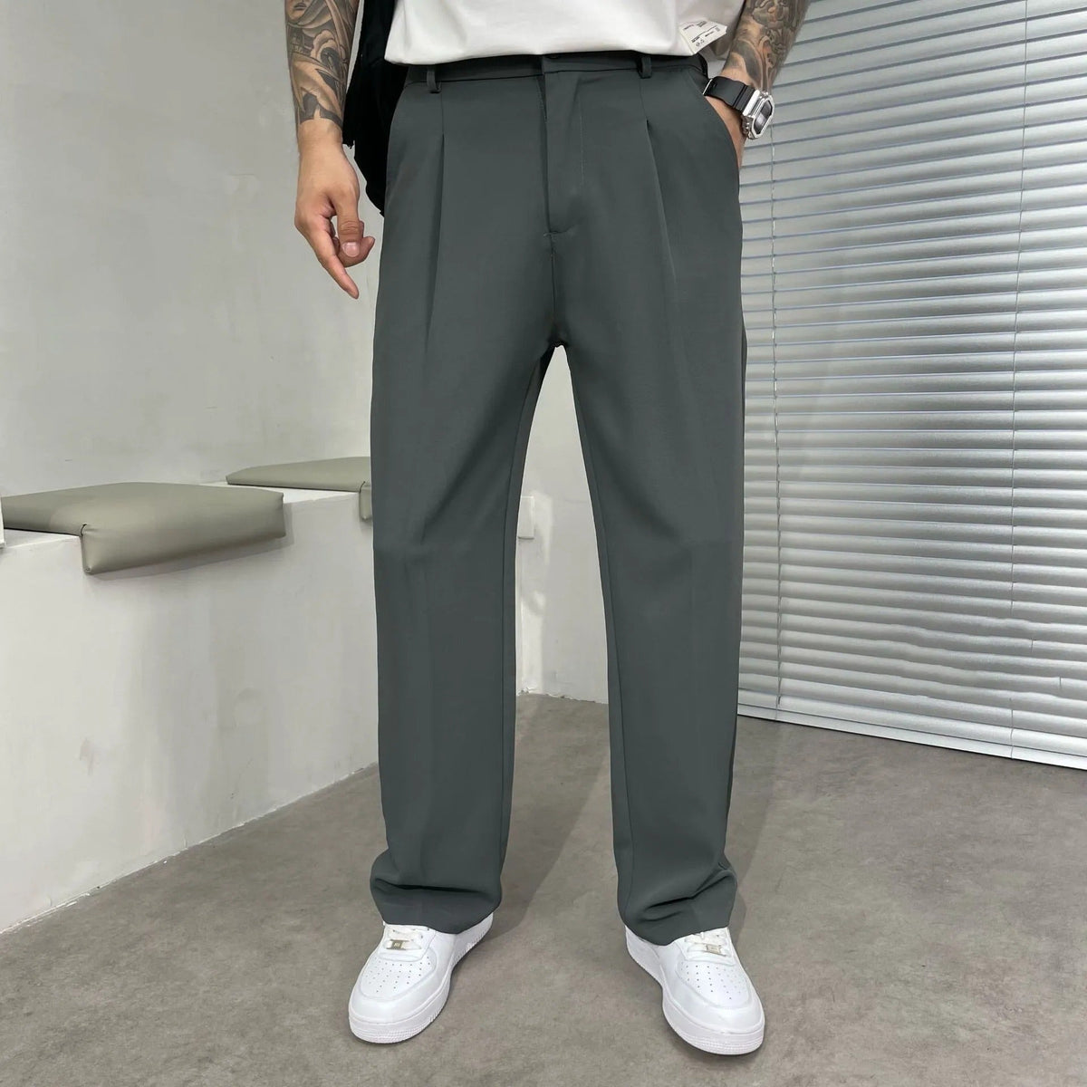 Men’s Casual Cotton Straight-Leg Trousers – Lightweight Casual Fit