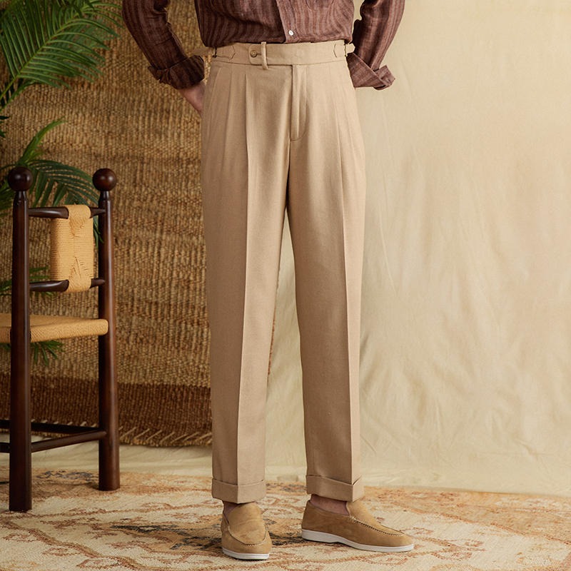 Men's High-Waisted Straight-Leg Pleated Pants – Lightweight and Flowing Fabric