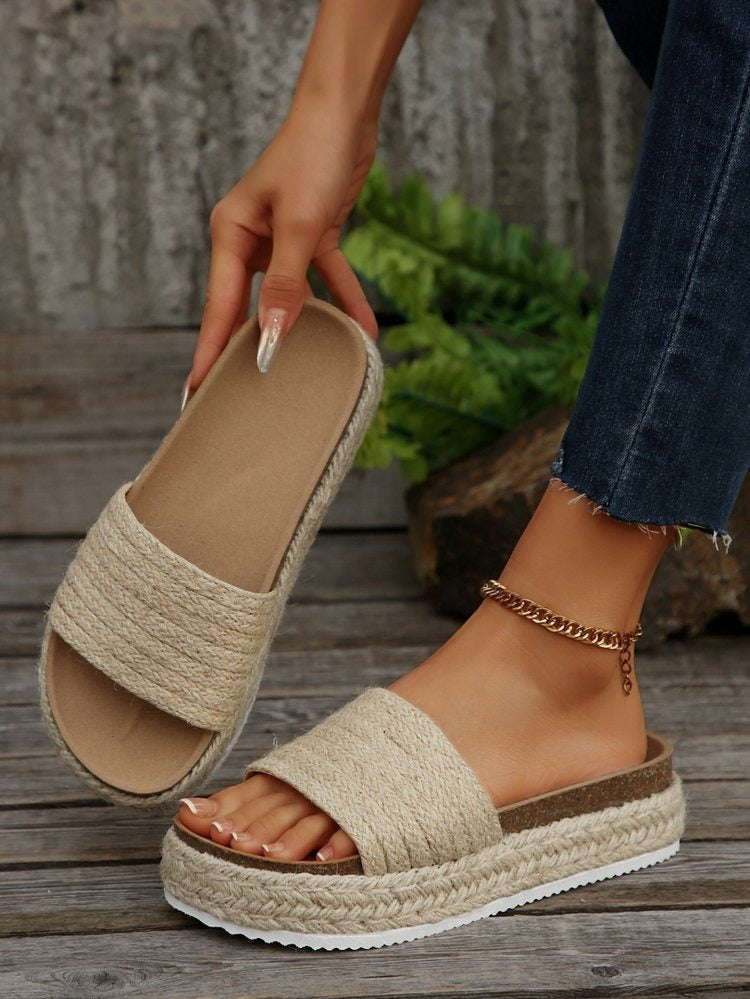 Women's Flat Sandals in Woven Textile – Cushioned Muffin Sole