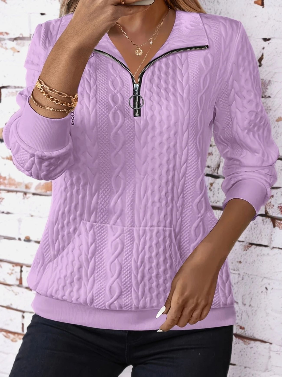 Women's Textured Knitwear – Cable-Knit Round Neck with Quarter-Zip