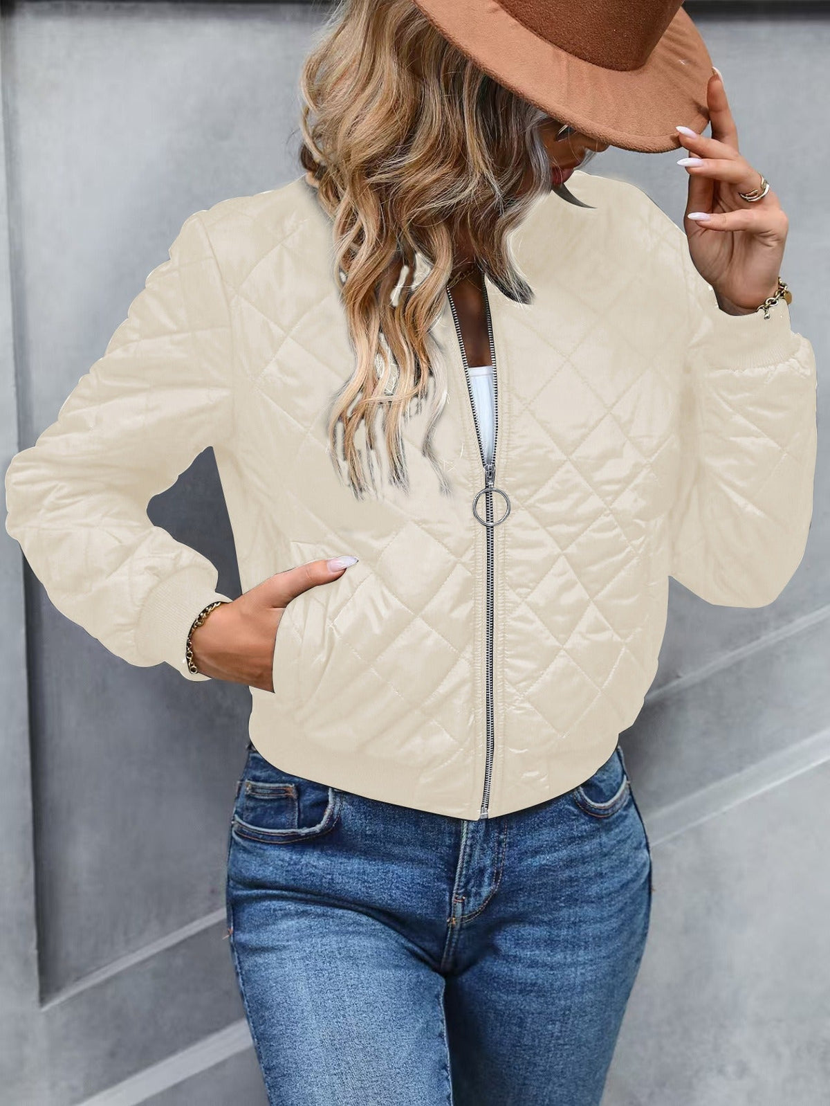 Women's Slim Quilted Jacket – Short Bomber Cut