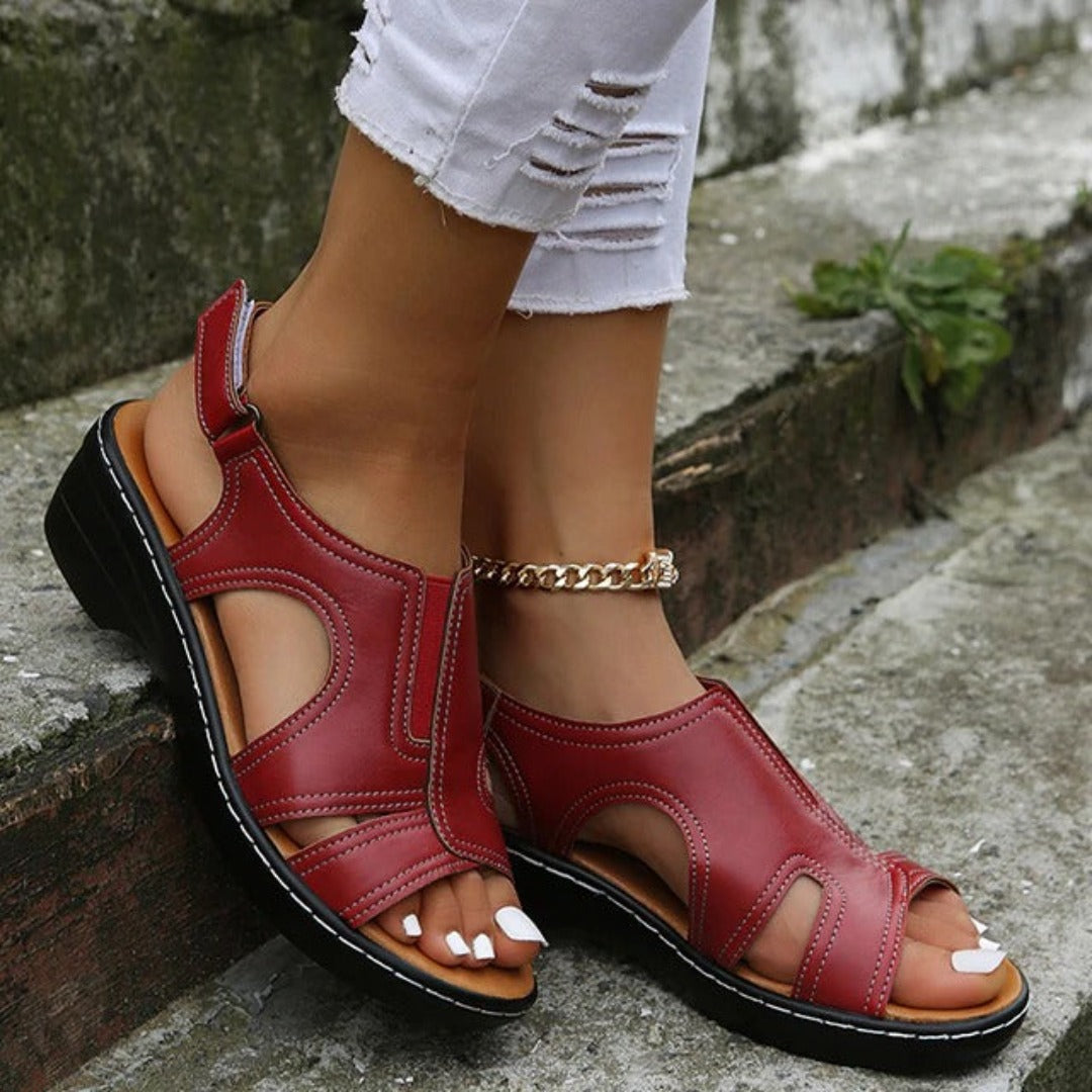 Women's Walking Sandals – Stable Sole and Long-Lasting Comfort