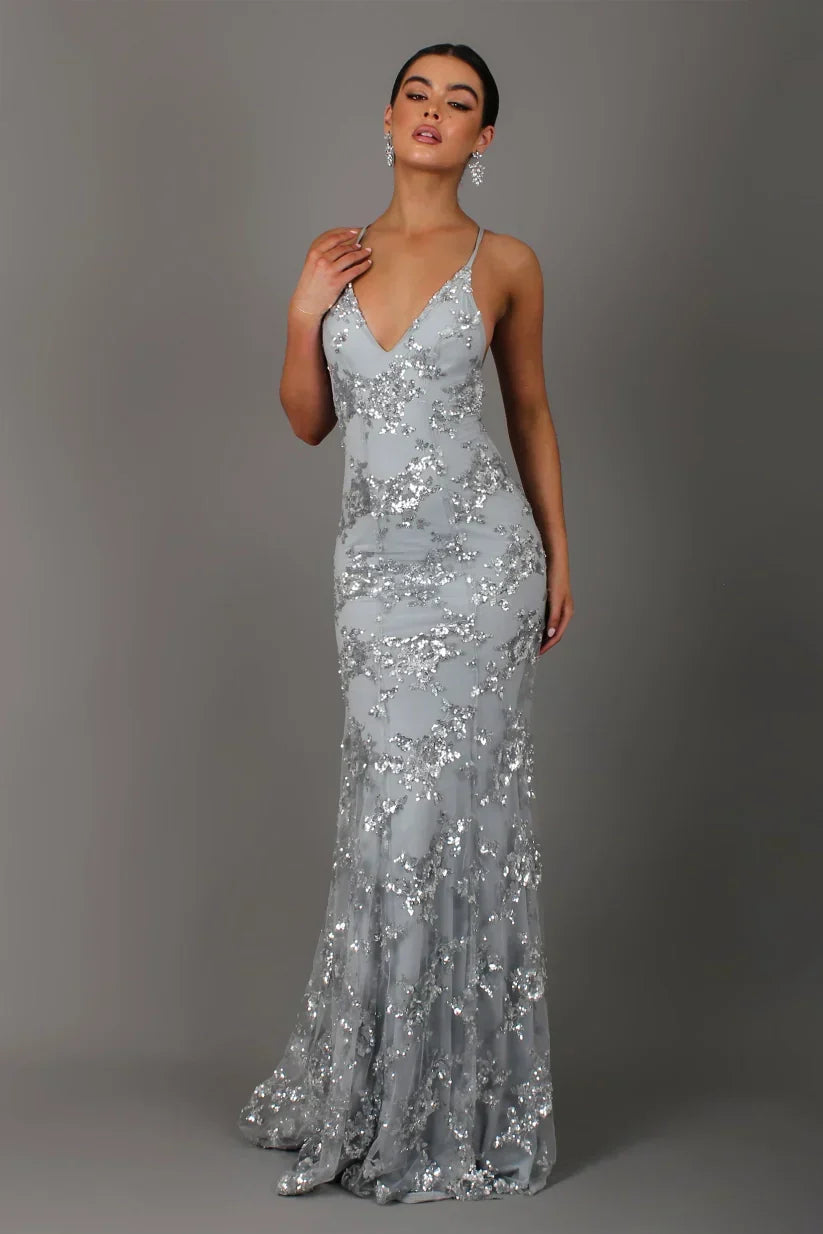 Women’s Sequin Maxi Dress – Sculpting Open-Back Elegance