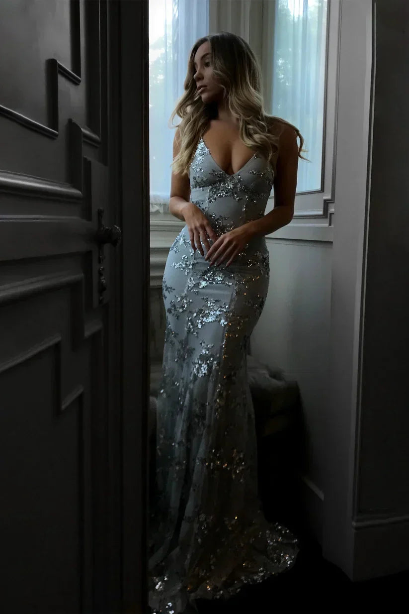 Women’s Sequin Maxi Dress – Sculpting Open-Back Elegance