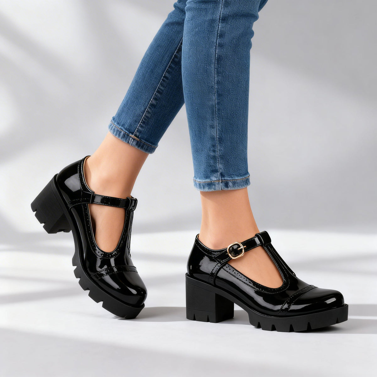 Women's Mary Jane Shoes with T-Strap and Block Heel – Elegant Retro Style